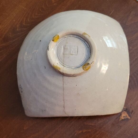 Stoneware Curved Square Ladybug Catch All Table Bowl Dish HOST PICK - Picture 3 of 9